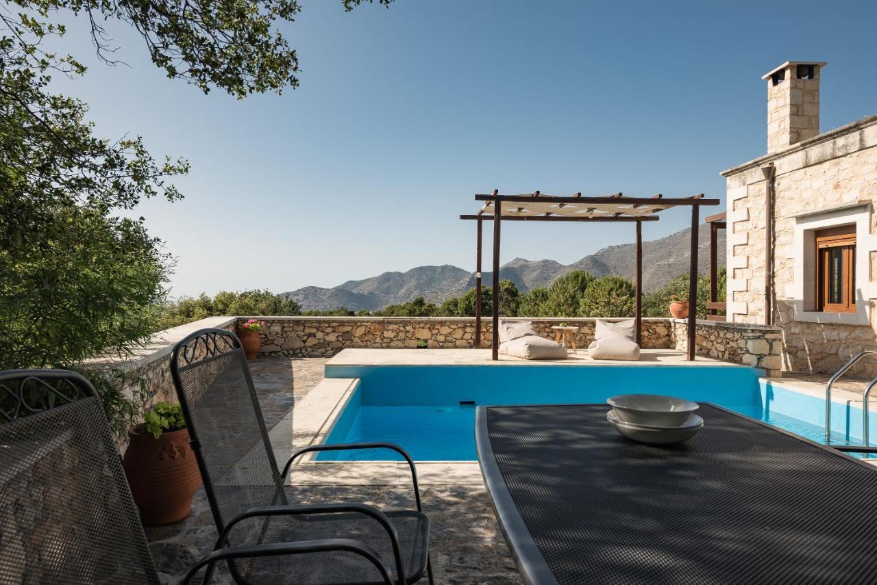 Koules Estate, With Private Pools & Bbq - Embracing Nature, By Thinkvilla Argouli Екстериор снимка