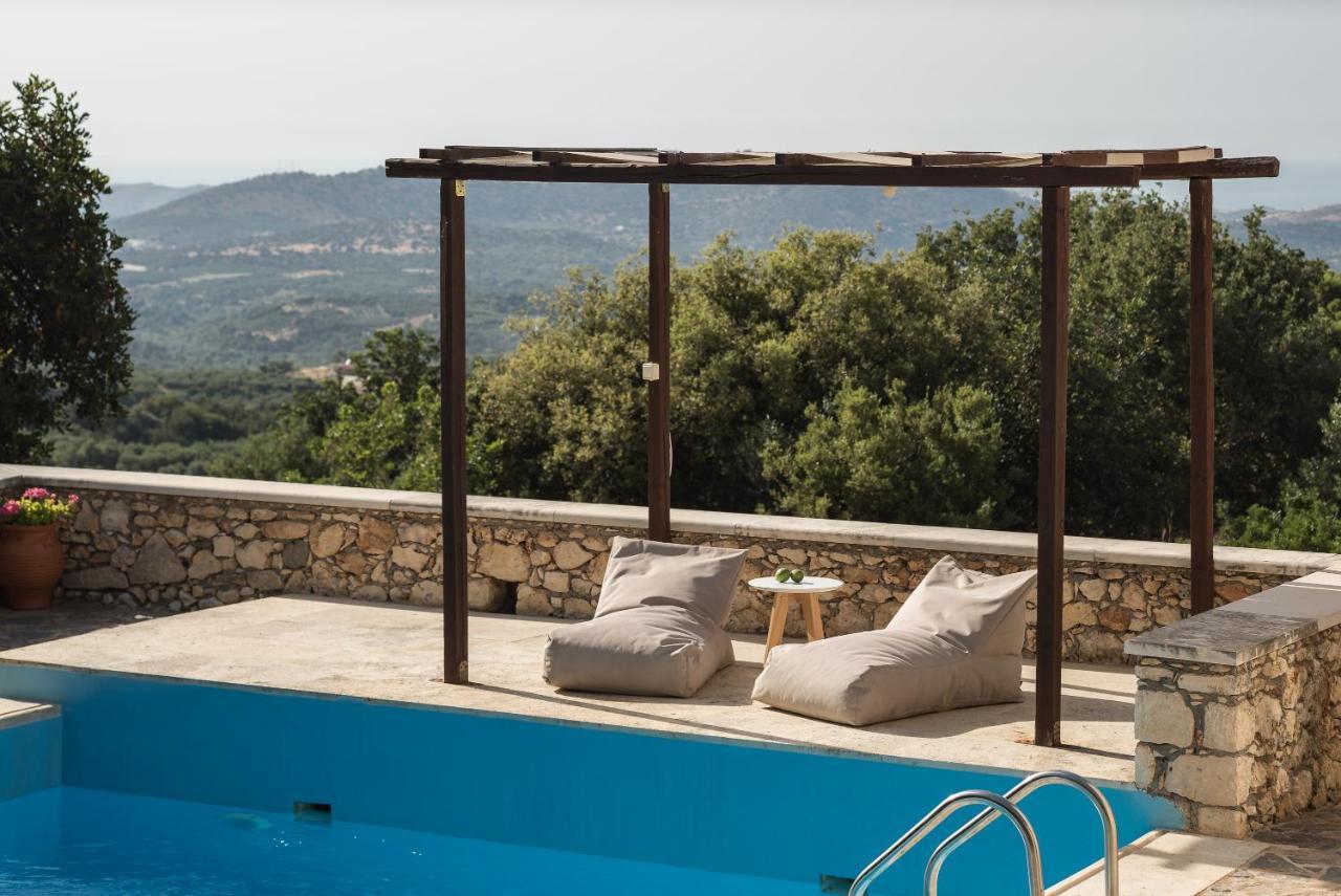 Koules Estate, With Private Pools & Bbq - Embracing Nature, By Thinkvilla Argouli Екстериор снимка
