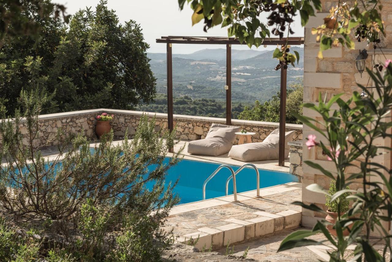 Koules Estate, With Private Pools & Bbq - Embracing Nature, By Thinkvilla Argouli Екстериор снимка