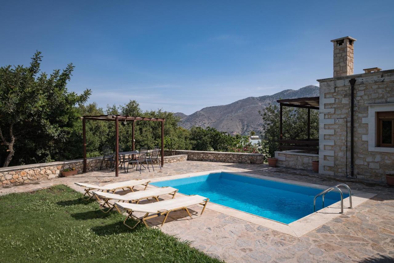 Koules Estate, With Private Pools & Bbq - Embracing Nature, By Thinkvilla Argouli Екстериор снимка