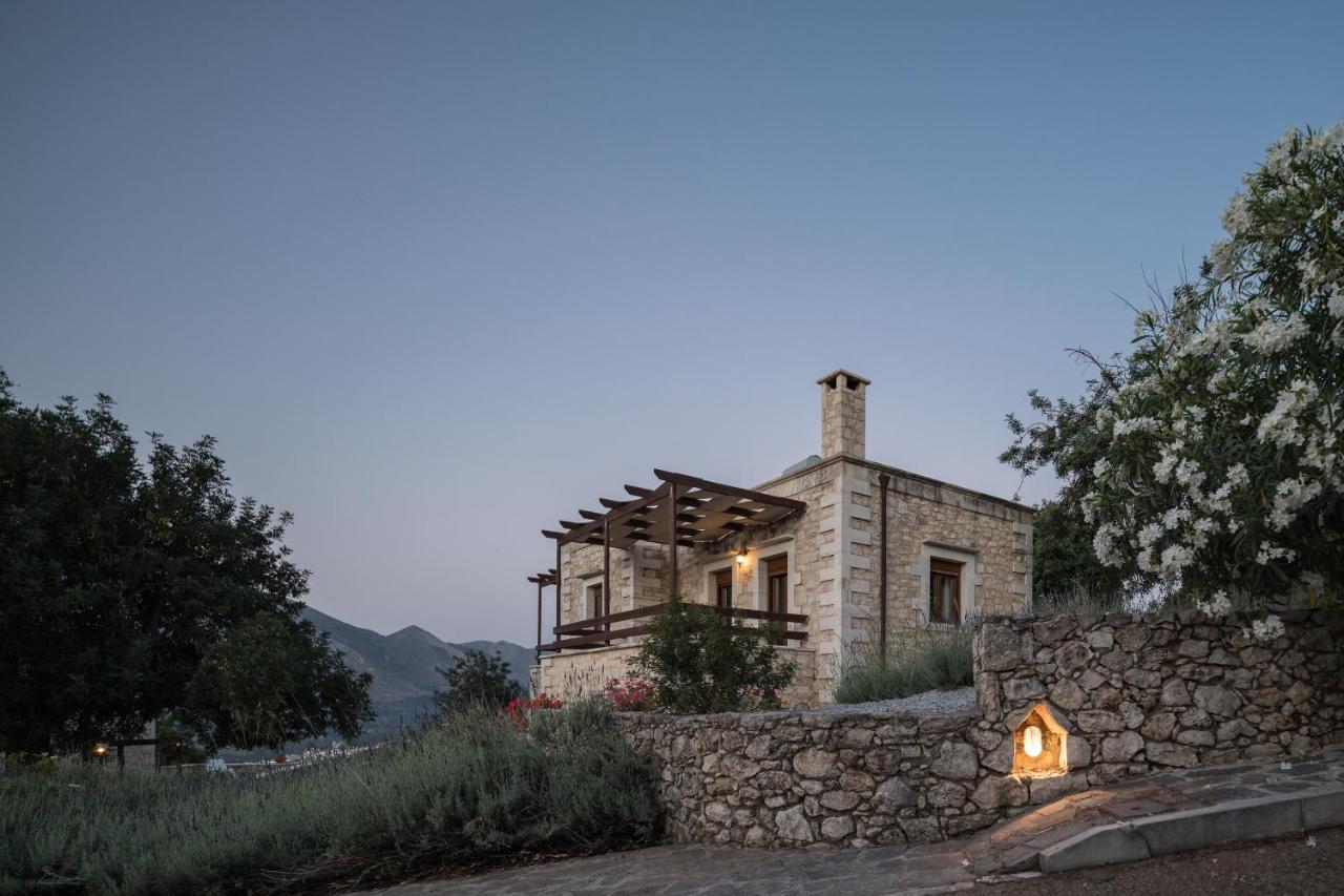 Koules Estate, With Private Pools & Bbq - Embracing Nature, By Thinkvilla Argouli Екстериор снимка