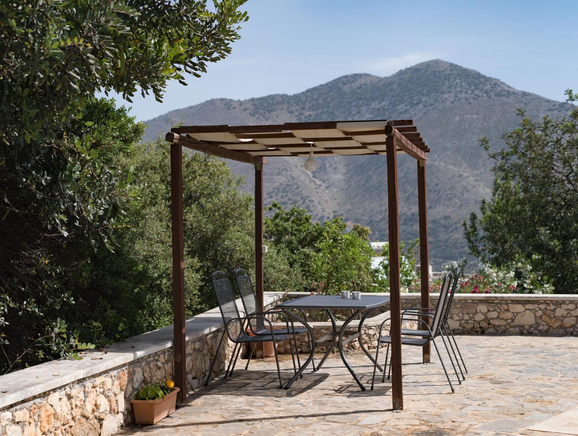 Koules Estate, With Private Pools & Bbq - Embracing Nature, By Thinkvilla Argouli Стая снимка
